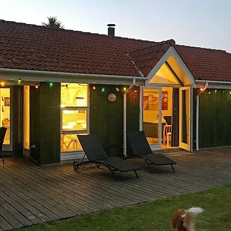 Holiday Vaeggerlose Xxi * Bøtø By